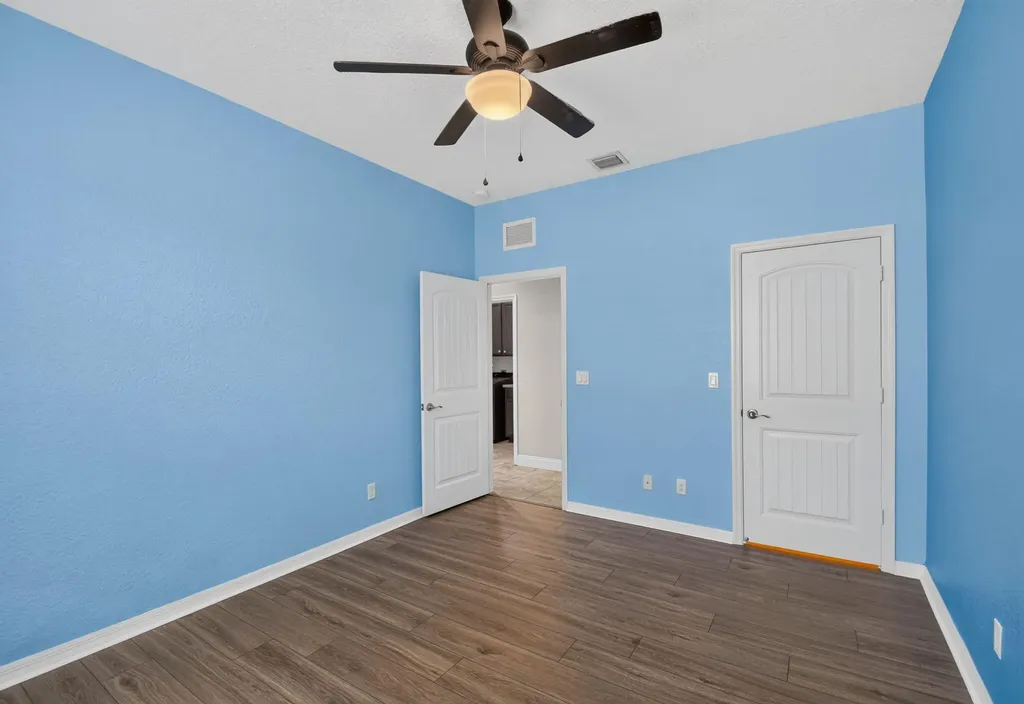 7082 Prudencia Drive Lake Worth FL 33463