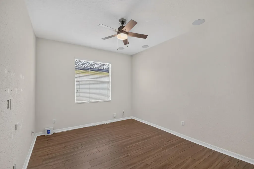 7082 Prudencia Drive Lake Worth FL 33463
