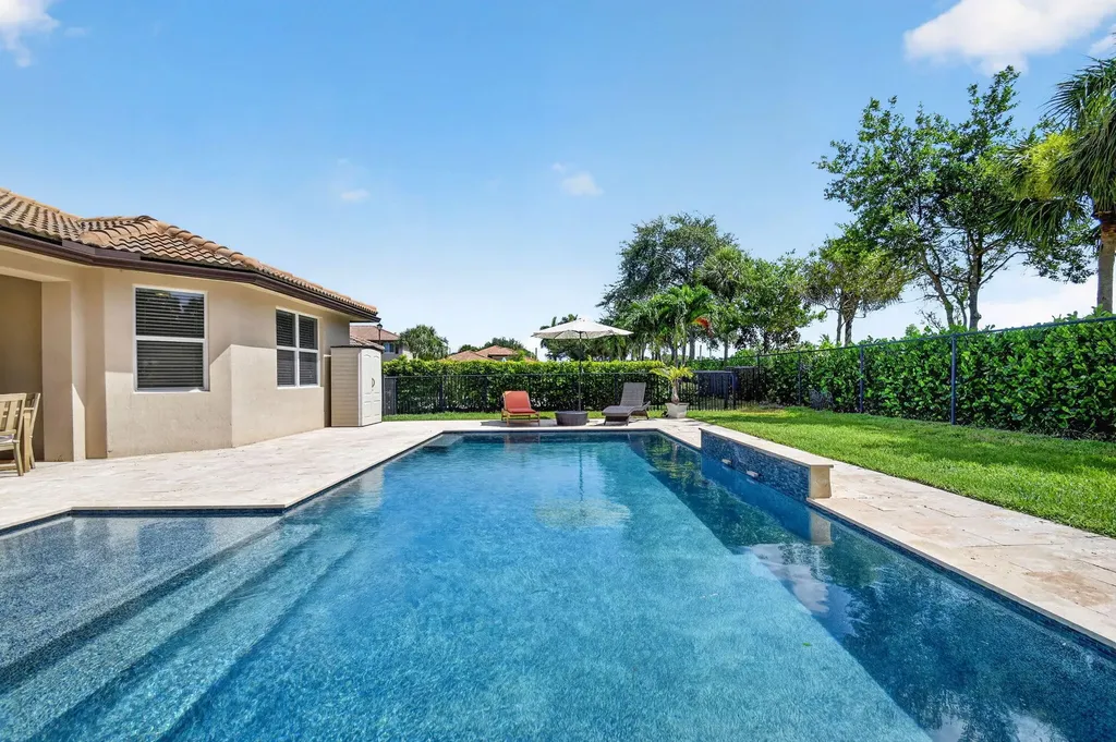 7082 Prudencia Drive Lake Worth FL 33463