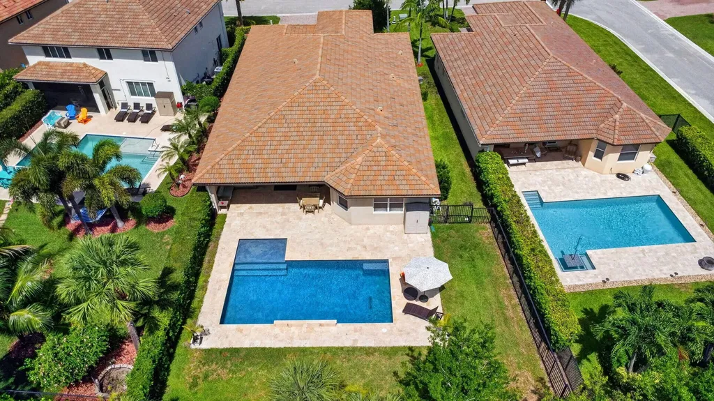 7082 Prudencia Drive Lake Worth FL 33463