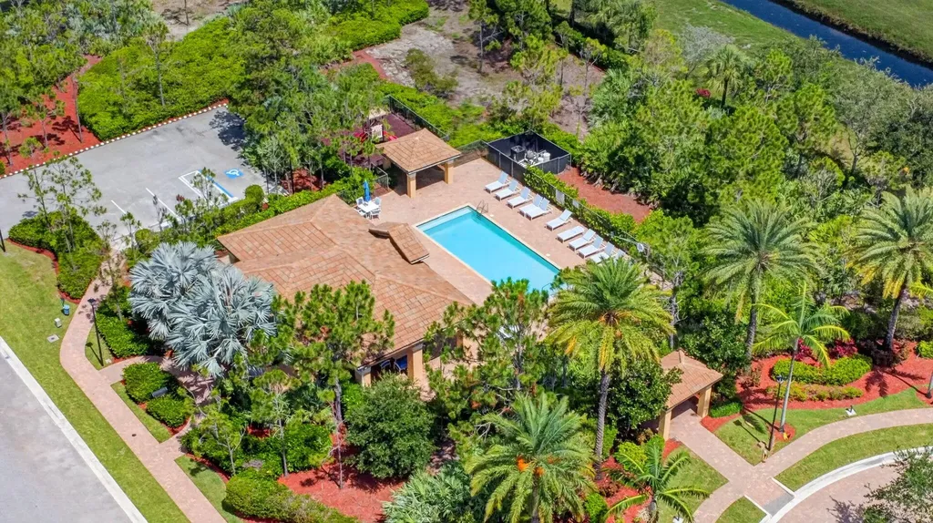 7082 Prudencia Drive Lake Worth FL 33463