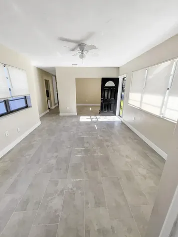 3045 NW 68th Street NW Miami FL 33147