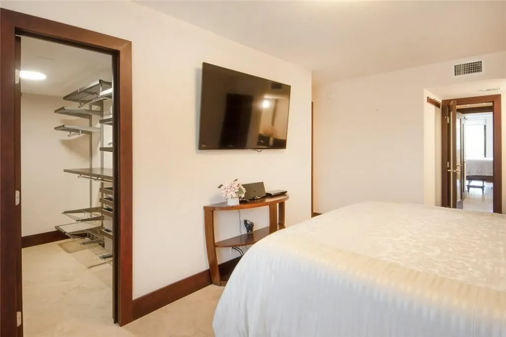 1800 S Ocean Drive Fort Lauderdale FL 33316