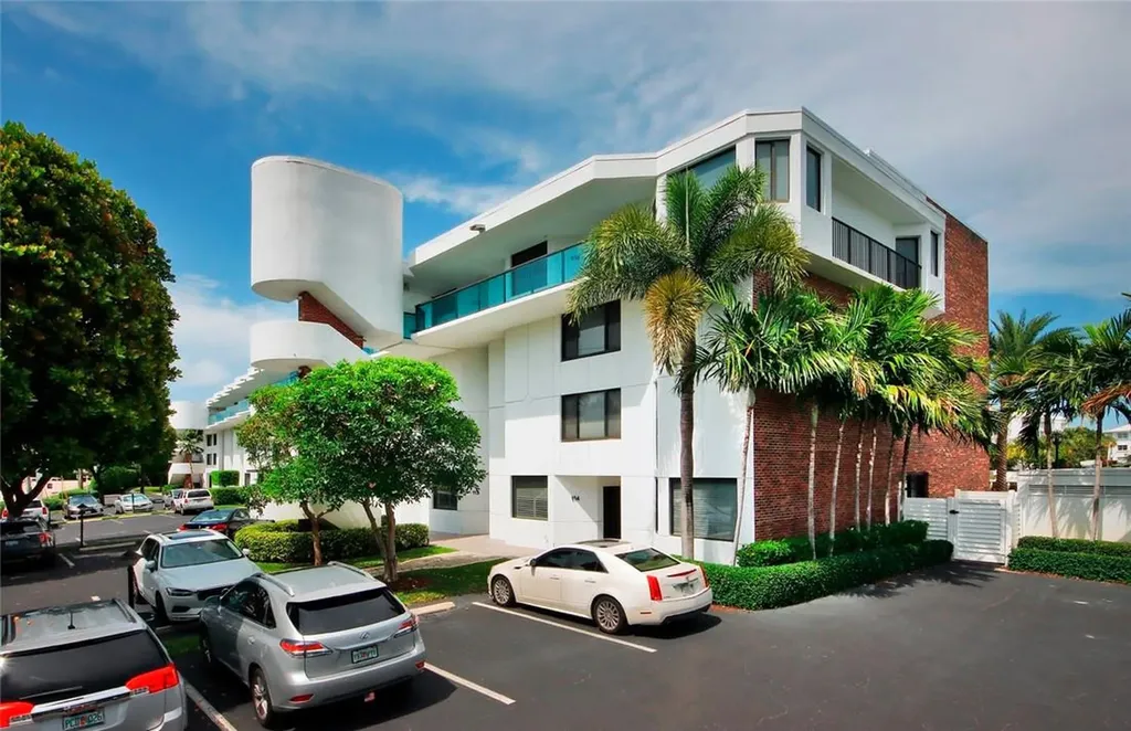 1800 S Ocean Drive Fort Lauderdale FL 33316