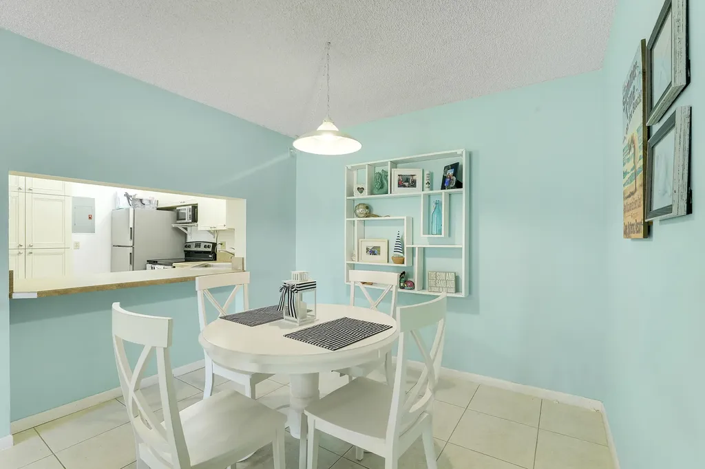 1112 Green Pine Boulevard West Palm Beach FL 33409