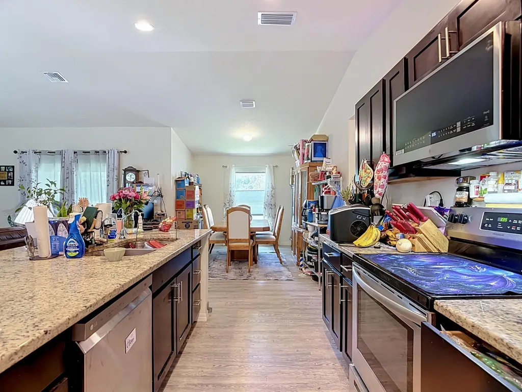 5042 SE Tradewinds Circle Labelle FL 33935