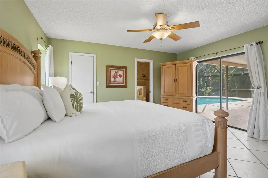 10884 NW 17th Manor Coral Springs FL 33071