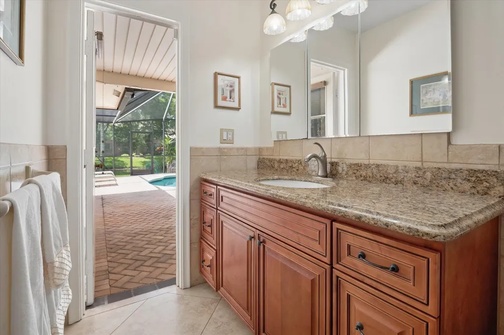 10884 NW 17th Manor Coral Springs FL 33071