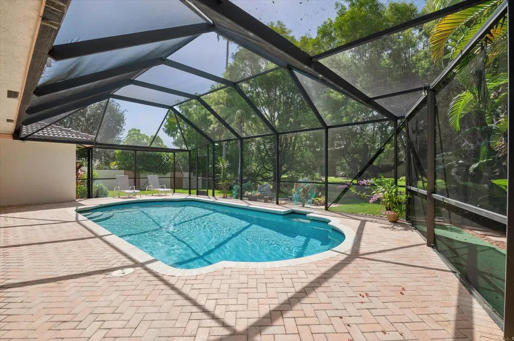 10884 NW 17th Manor Coral Springs FL 33071