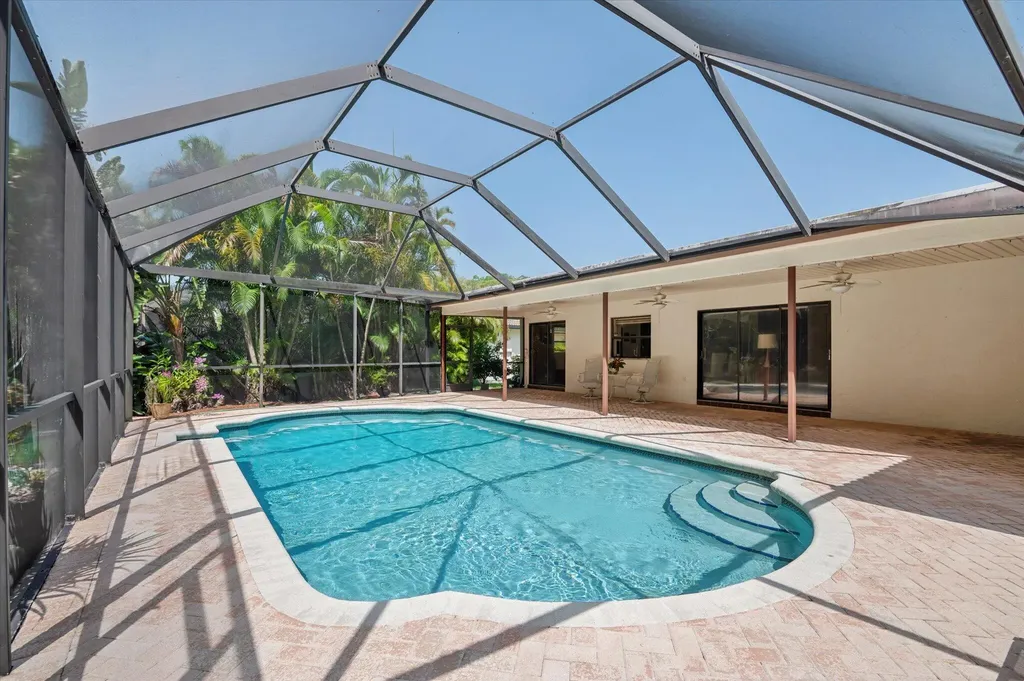 10884 NW 17th Manor Coral Springs FL 33071