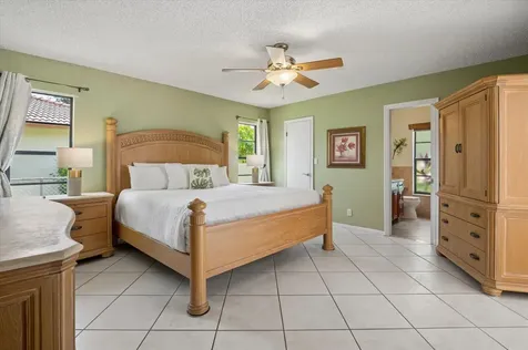 10884 NW 17th Manor Coral Springs FL 33071