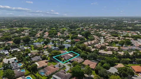 10884 NW 17th Manor Coral Springs FL 33071