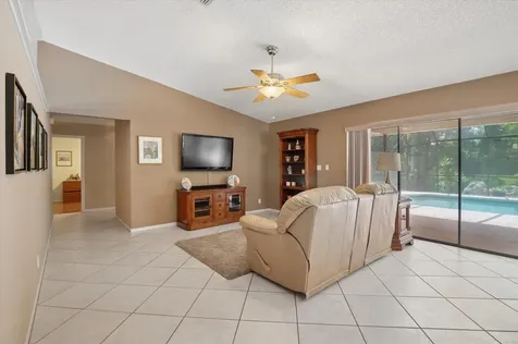 10884 NW 17th Manor Coral Springs FL 33071