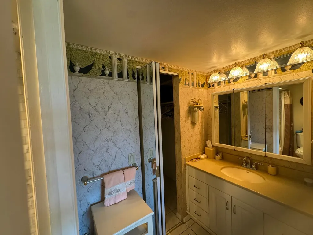1350 River Reach Drive Fort Lauderdale FL 33315