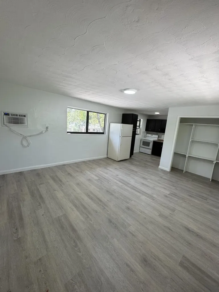 1113 SW 15th Terrace Fort Lauderdale FL 33312