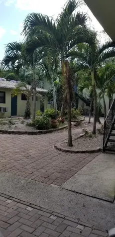 1113 SW 15th Terrace Fort Lauderdale FL 33312