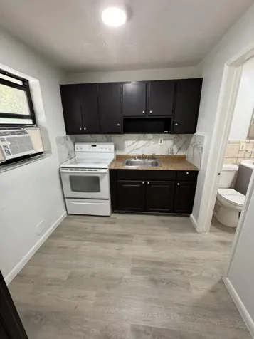 1113 SW 15th Terrace Fort Lauderdale FL 33312