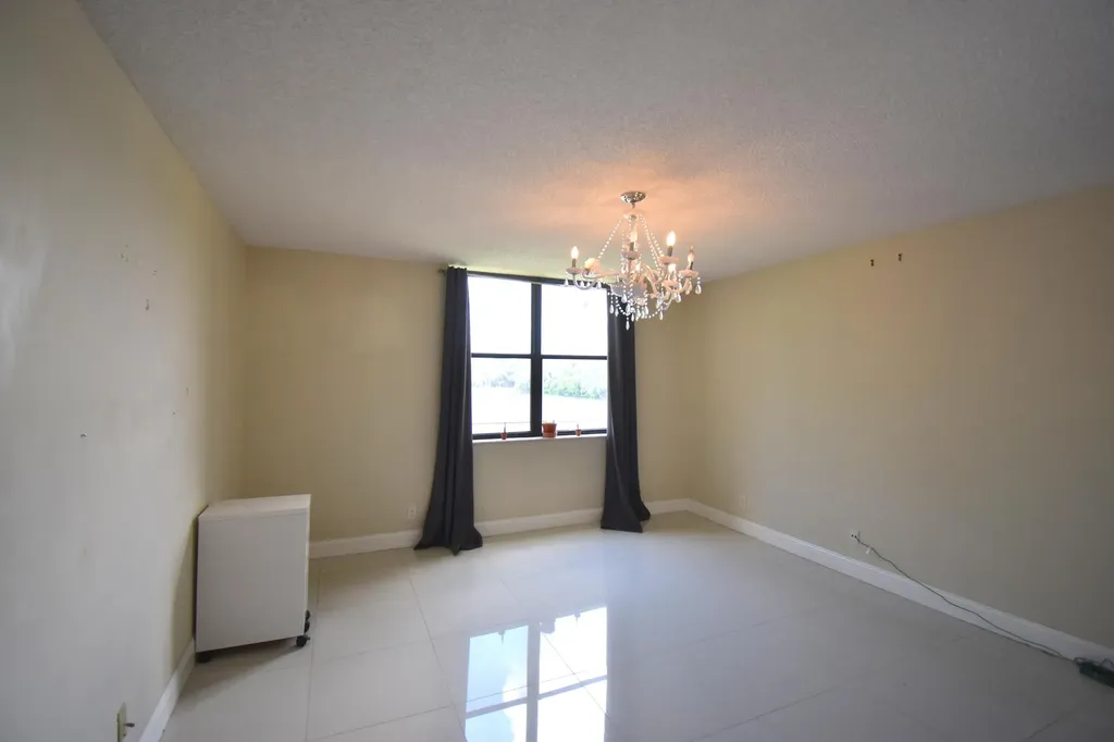 2768 S Carambola Circle S Coconut Creek FL 33066