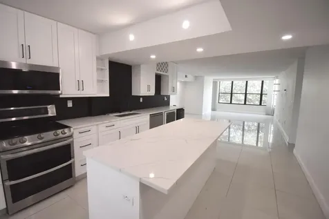 2768 S Carambola Circle S Coconut Creek FL 33066