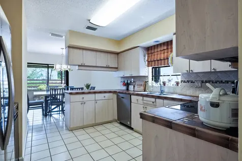 118 Beaumont Lane Palm Beach Gardens FL 33410
