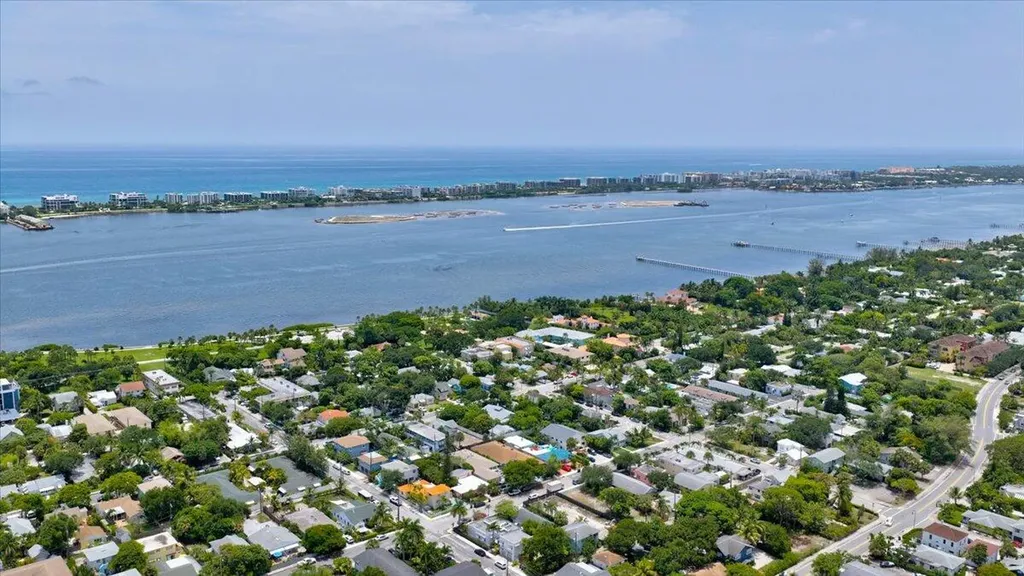 129 S K Street Lake Worth Beach FL 33460