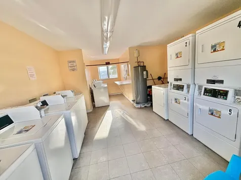 209 Oxford 200 West Palm Beach FL 33417