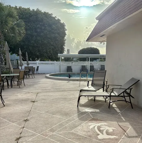 209 Oxford 200 West Palm Beach FL 33417