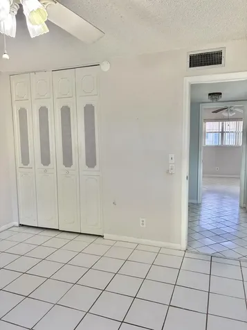 209 Oxford 200 West Palm Beach FL 33417