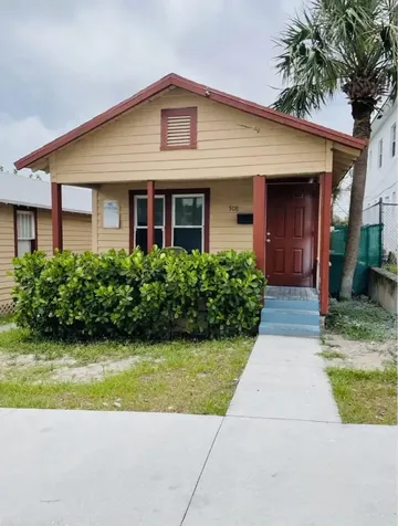 706 7th Street West Palm Beach FL 33401