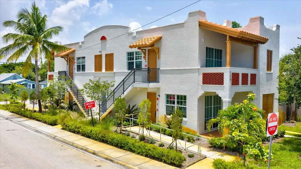 129 S K Street Lake Worth Beach FL 33460