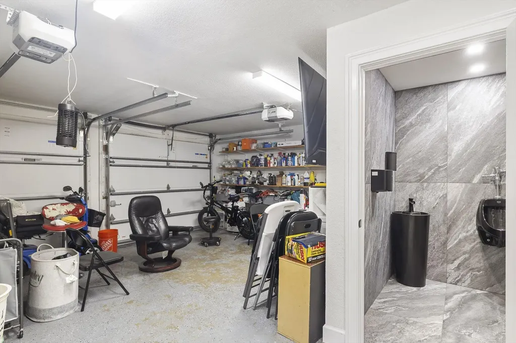 2045 Pinehurst Drive West Palm Beach FL 33407