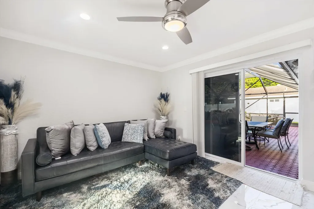 2045 Pinehurst Drive West Palm Beach FL 33407