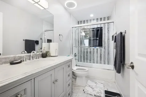 2045 Pinehurst Drive West Palm Beach FL 33407