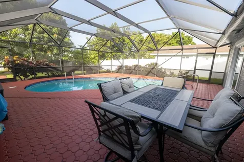 2045 Pinehurst Drive West Palm Beach FL 33407