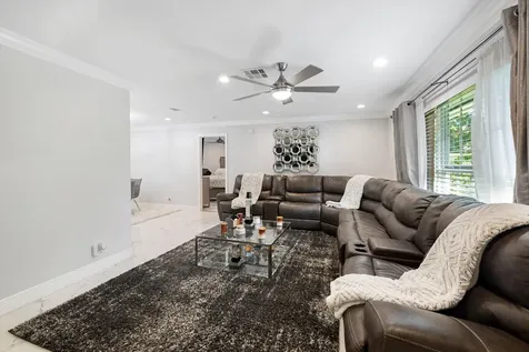 2045 Pinehurst Drive West Palm Beach FL 33407
