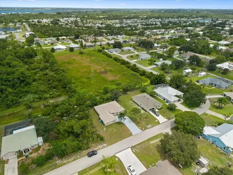 121 Miller Drive Sebastian FL 32958