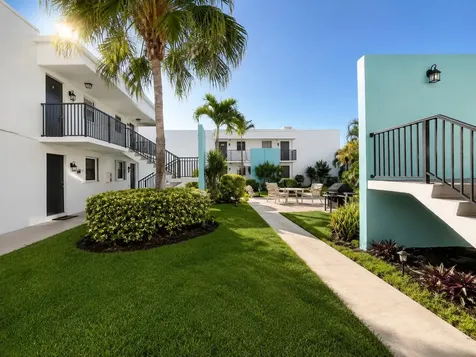 517 Dotterel Road Delray Beach FL 33444