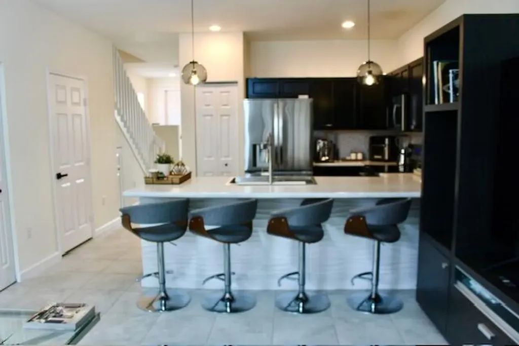 9207 W 33rd Lane Hialeah FL 33018