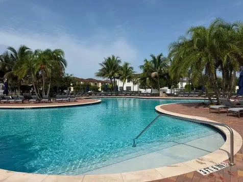 9207 W 33rd Lane Hialeah FL 33018
