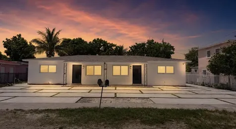 1063 NW 108th Terrace Miami FL 33168
