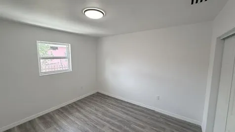 1063 NW 108th Terrace Miami FL 33168