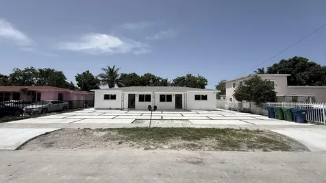 1063 NW 108th Terrace Miami FL 33168