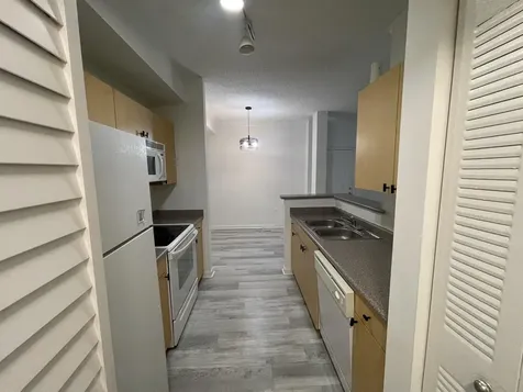 1919 Van Buren Street Hollywood FL 33020