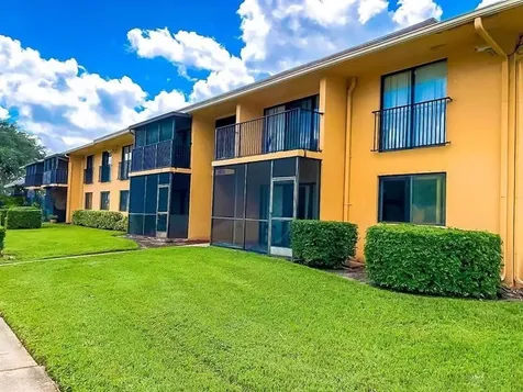 5825 Washington Street Hollywood FL 33023