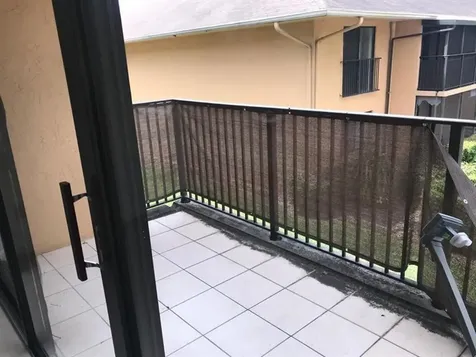 5825 Washington Street Hollywood FL 33023