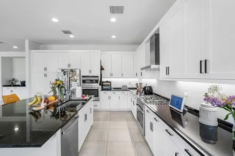 8381 Fishers Island Way Boca Raton FL 33434