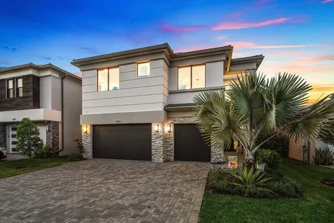 8381 Fishers Island Way Boca Raton FL 33434