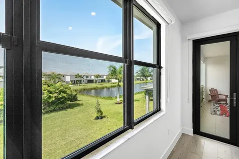8381 Fishers Island Way Boca Raton FL 33434