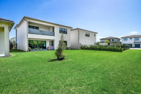 8381 Fishers Island Way Boca Raton FL 33434