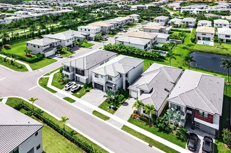 8381 Fishers Island Way Boca Raton FL 33434